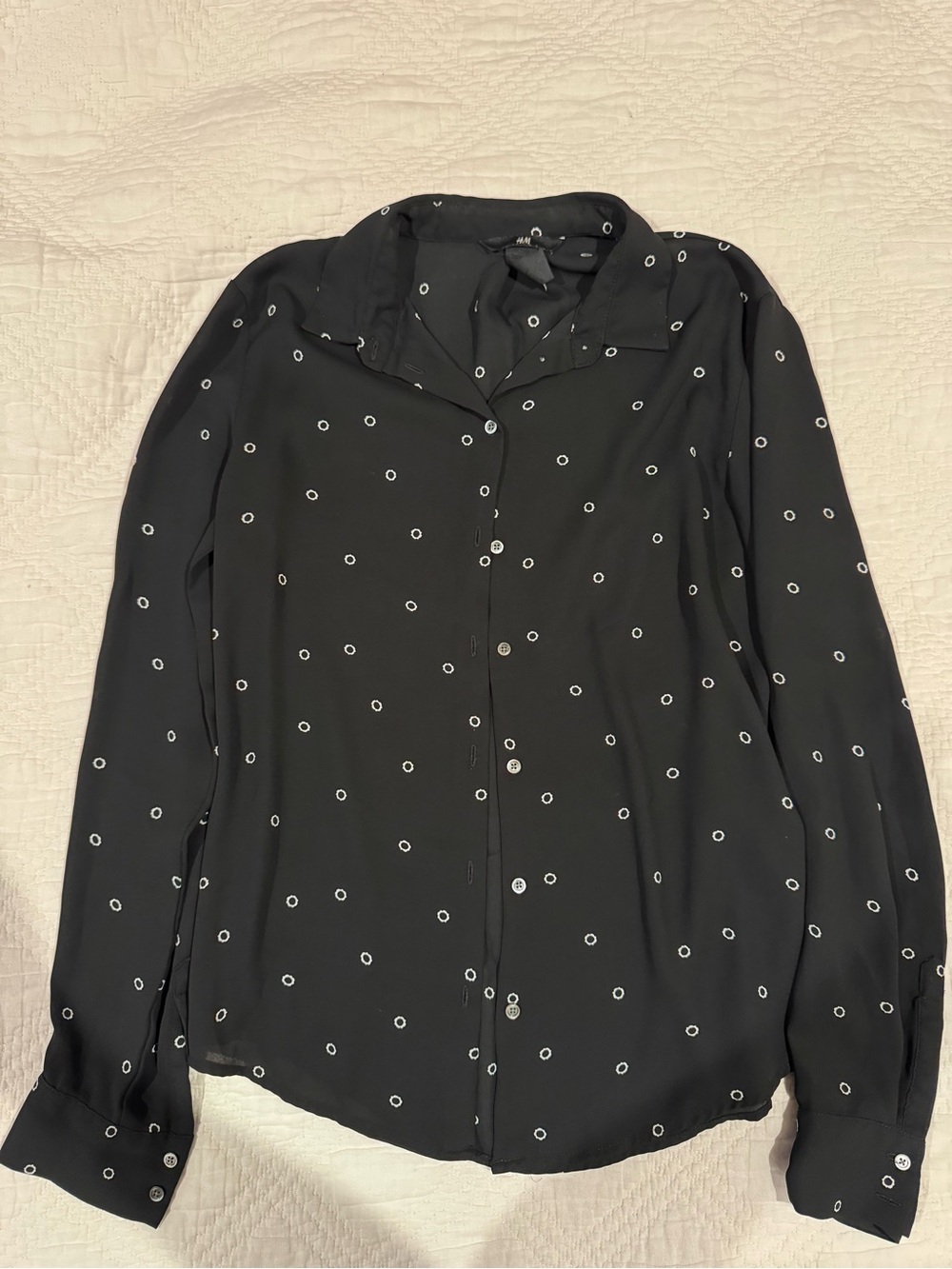 H&M Black Long-Sleeve Button-Down Shirt with White Circle Print